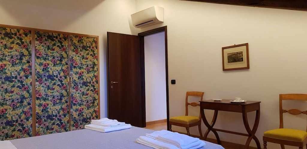 Interno Gavi Appartement Verona Buitenkant foto