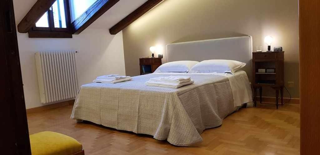 Interno Gavi Appartement Verona Buitenkant foto